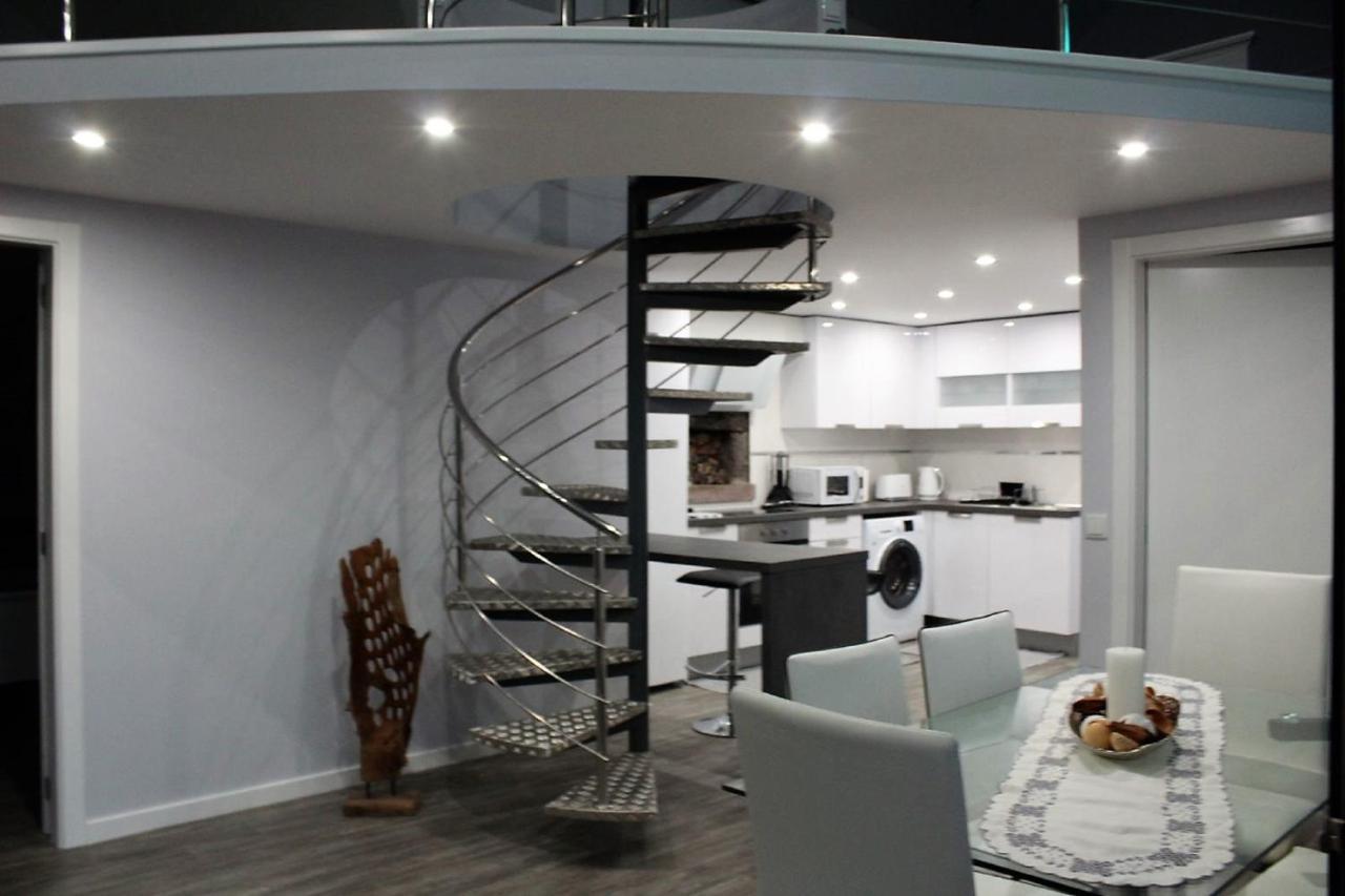 Cottage Quinze, Contemporary Designed Cottage With Swimming Pool Πόντα Ντελγάδα Εξωτερικό φωτογραφία