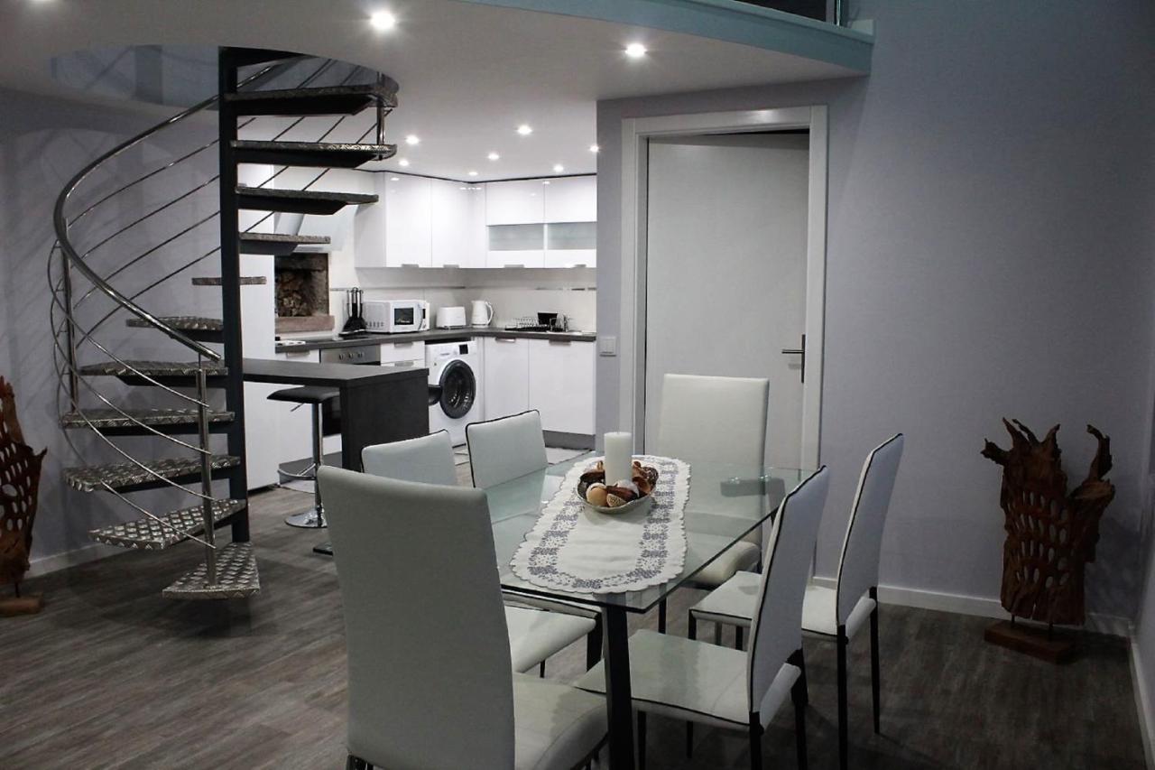 Cottage Quinze, Contemporary Designed Cottage With Swimming Pool Πόντα Ντελγάδα Εξωτερικό φωτογραφία