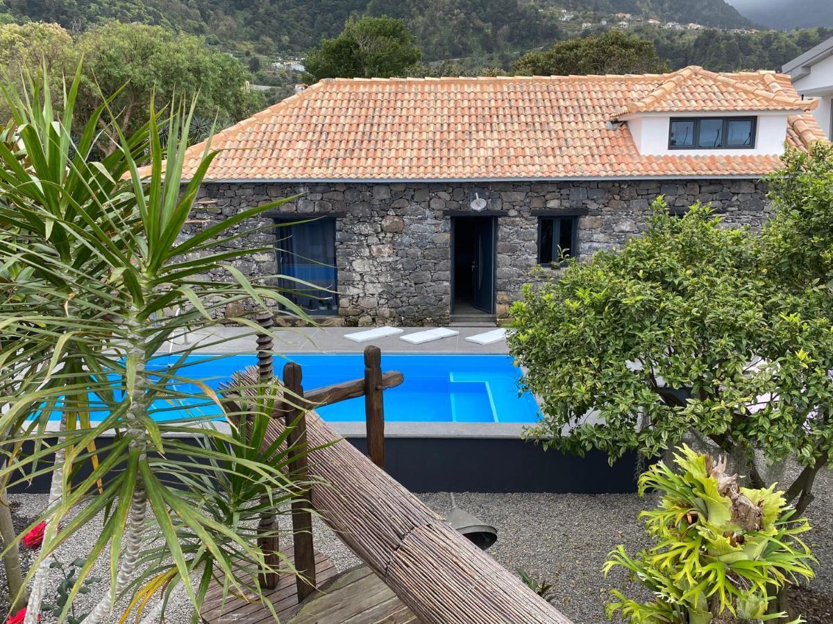 Cottage Quinze, Contemporary Designed Cottage With Swimming Pool Πόντα Ντελγάδα Εξωτερικό φωτογραφία
